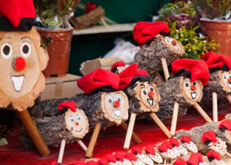 Christmas Log with legs and face